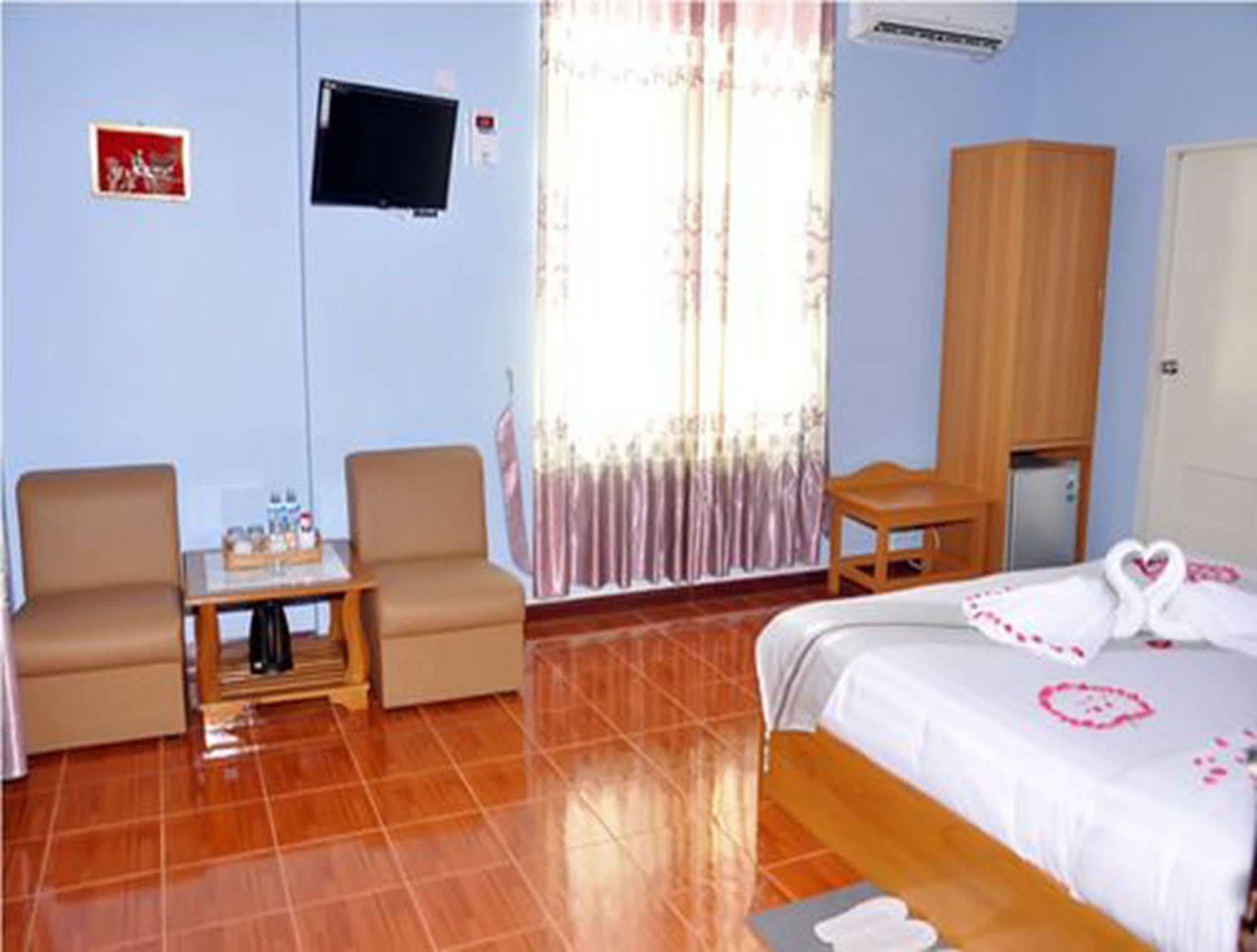 Royal Tulip Hotel Mandalay Exterior foto